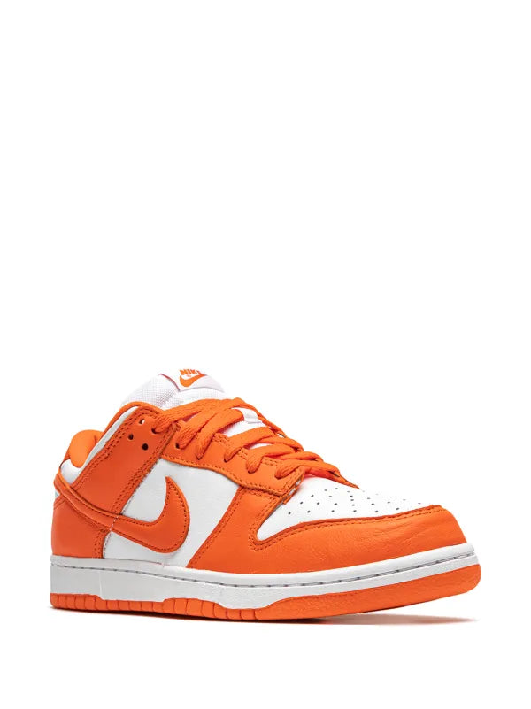 Nike
Dunk Low Retro "Syracuse 2020/2022" sneakers