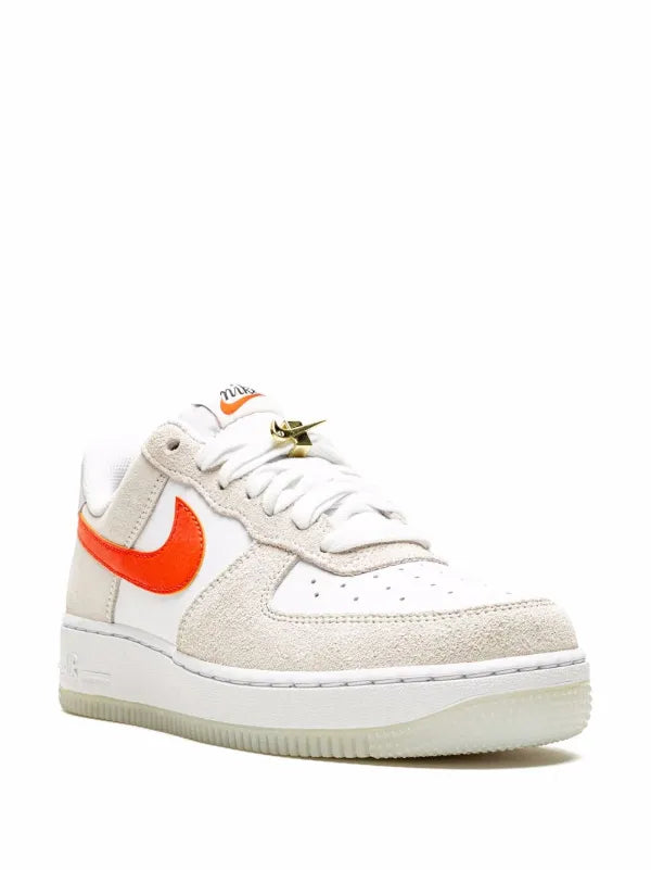 Nike
Air Force 1 '07 SE "First Use" sneakers