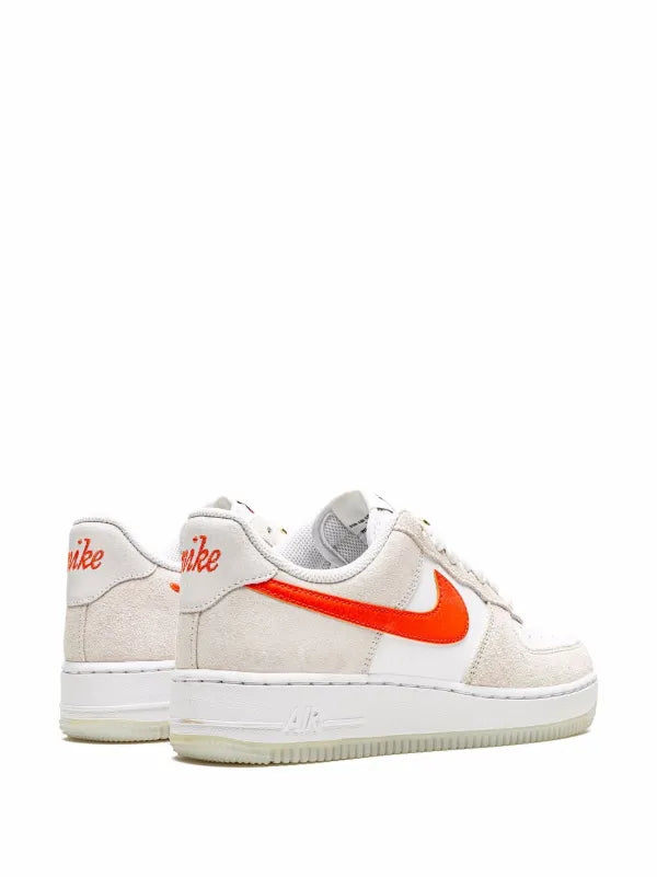 Nike
Air Force 1 '07 SE "First Use" sneakers