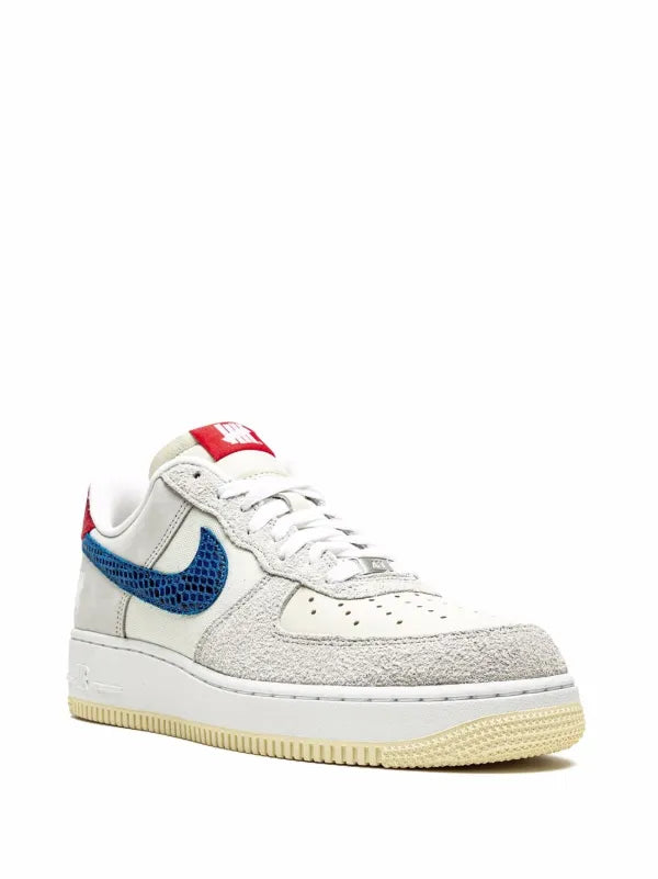 Nike
x Undefeated Air Force 1 Low "5 On It" sneakers