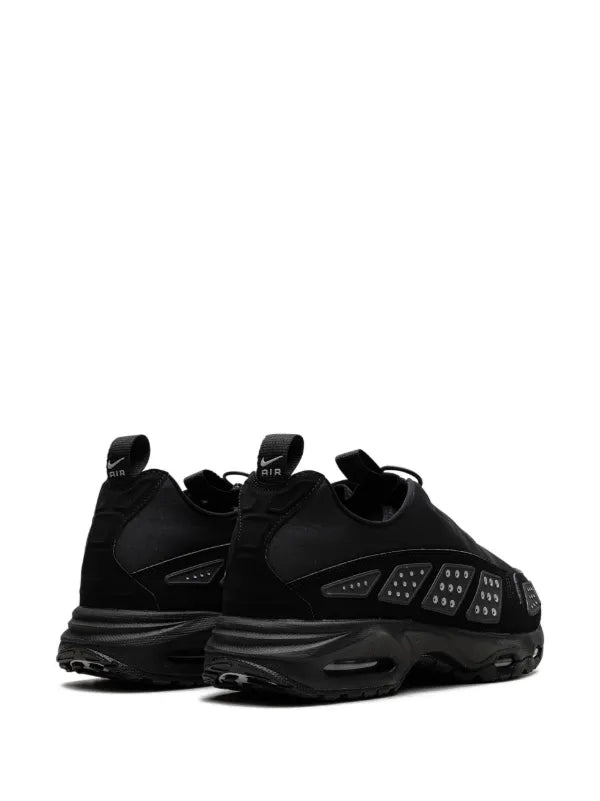 Nike
Air Max Sunder "Black" sneakers