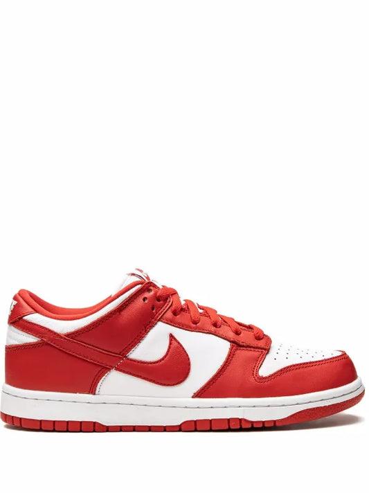 Nike
Dunk Low Retro SP "St. John's" sneakers