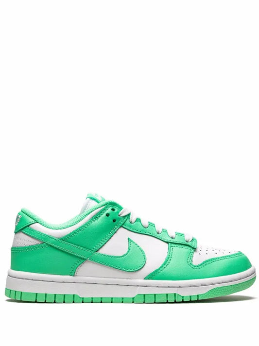 Nike
Dunk Low "Green Glow" sneakers