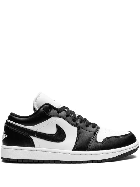 Jordan
Air Jordan 1 Low "Panda" sneakers