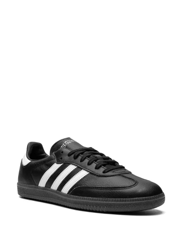 adidas
x FA Samba "Black/White" sneakers