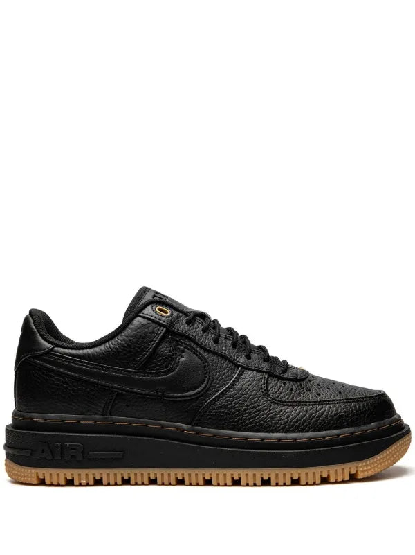 Nike
Air Force 1 Low "Luxe" sneakers