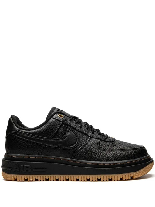 Nike
Air Force 1 Low "Luxe" sneakers