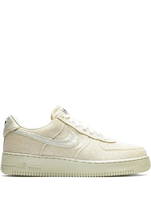 Nike
x Stussy Air Force 1 Low "Fossil" sneakers
