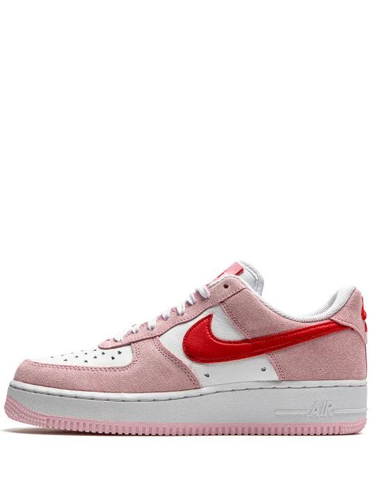 Nike
Air Force 1 Low "Valentine's Day Love Letter" sneakers