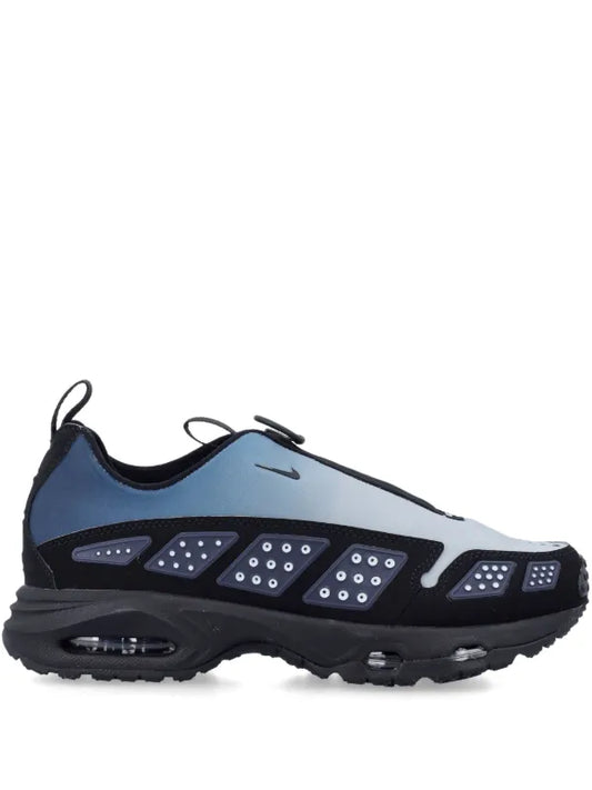 Nike
Air Max SNDR sneakers