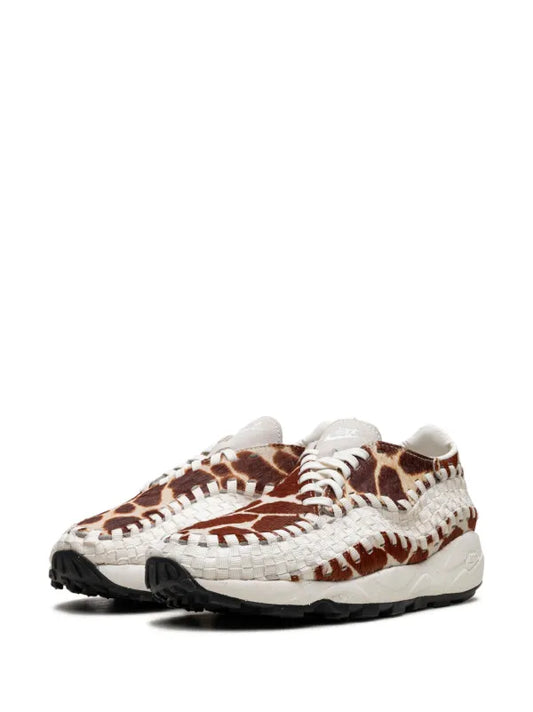Nike
Air Footscape Woven sneakers