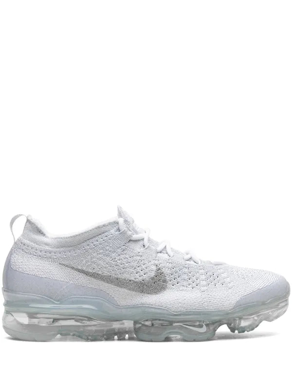 Nike
Air VaporMax 2023 Flyknit sneakers
