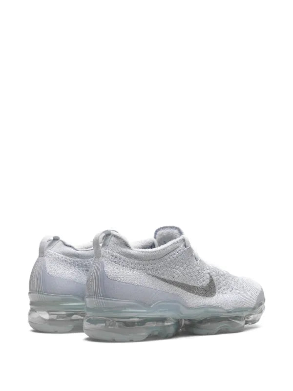 Nike
Air VaporMax 2023 Flyknit sneakers