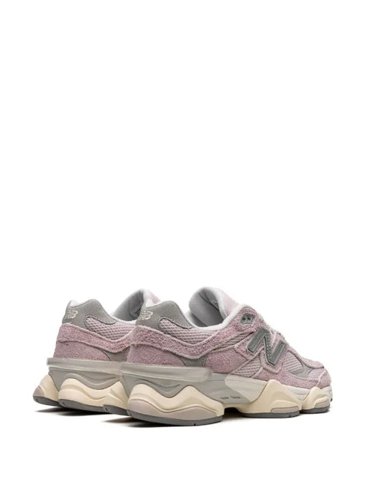 New Balance
9060 "December Sky" sneakers